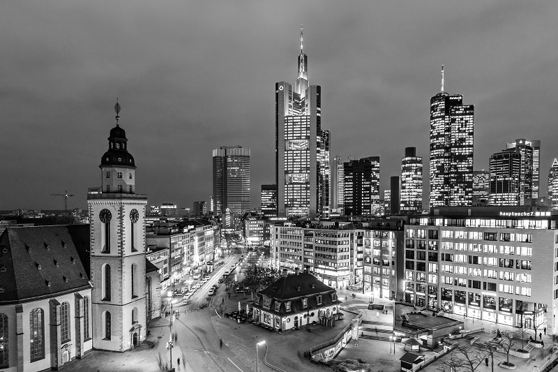 widok na centrum Frankfurtu